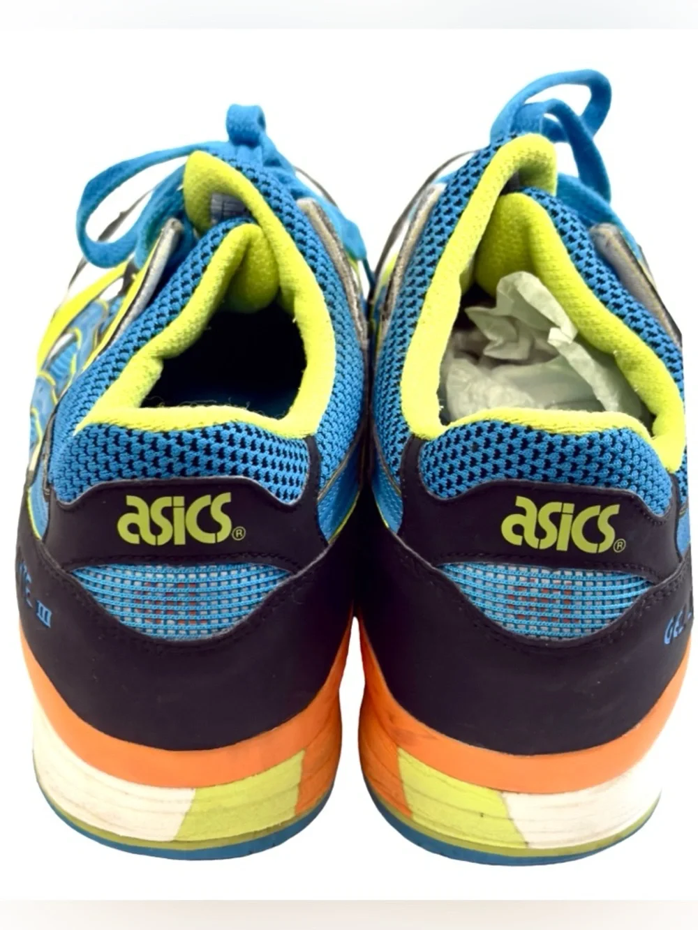 Asics classic pair